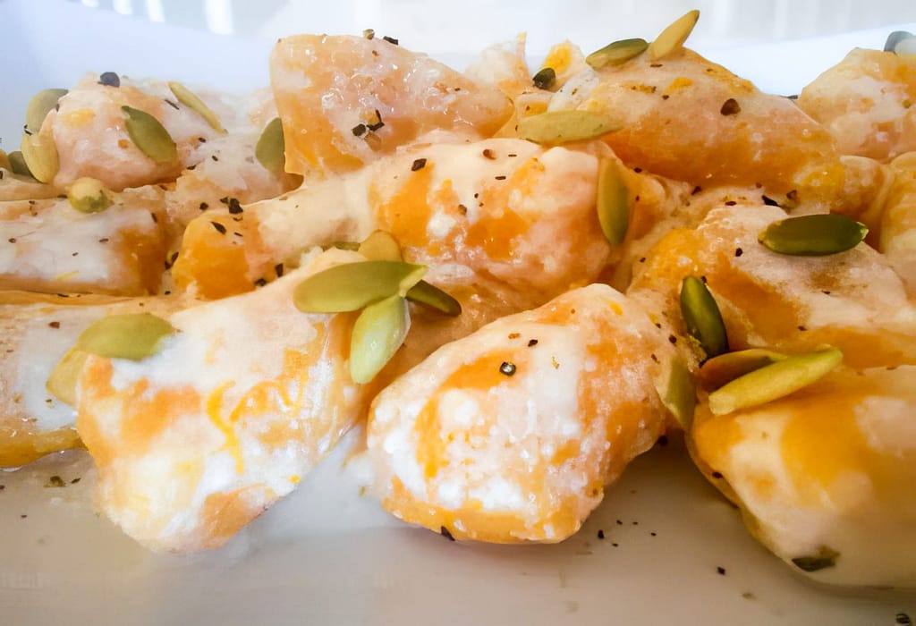GNOCCHI DI ZUCCA CON CAPRINO E SEMI DI ZUCCA
