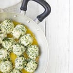 GNUDI CON FARINACCIO
