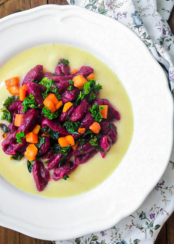 GNOCCHI DI BARBABIETOLA SENZA PATATE GNOCCHI DI BARBABIETOLA SENZA PATATE