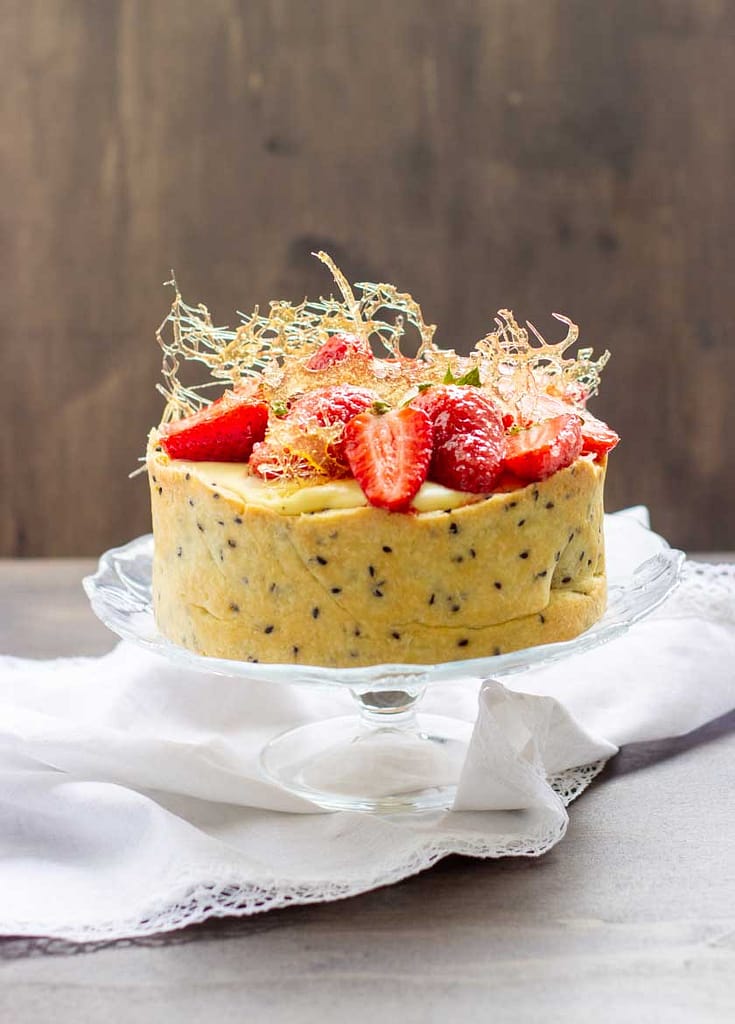 CROSTATA ALLA CREMA DI ZENZERO CON FRAGOLE CARAMELLATE