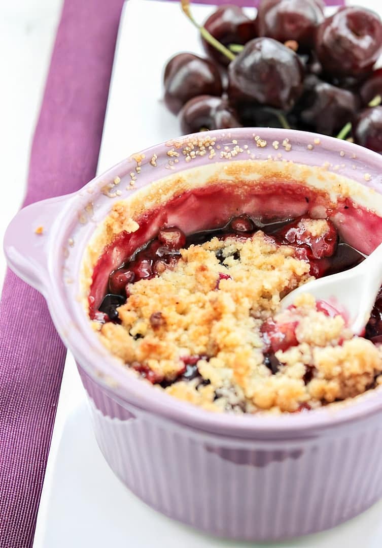 CRUMBLE SPEZIATO DI CILIEGIE