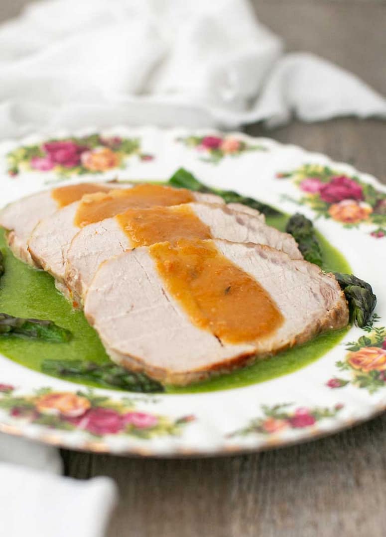 ARISTA DI MAIALE CON CREMA DI ASPARAGI