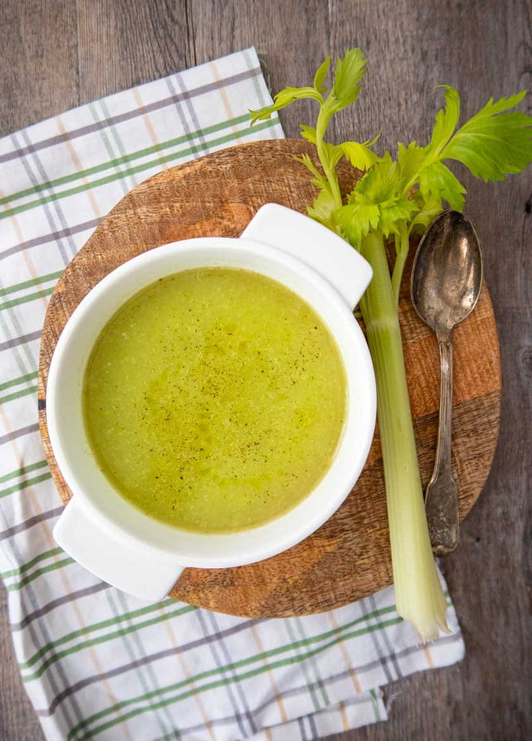 ZUPPA DI SEDANO IRLANDESE