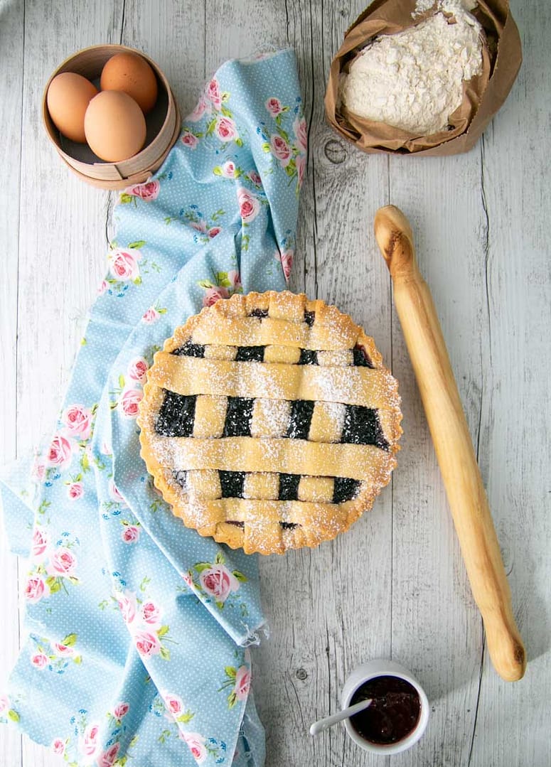 CROSTATA DELLA MAMMA CROSTATA DELLA MAMMA