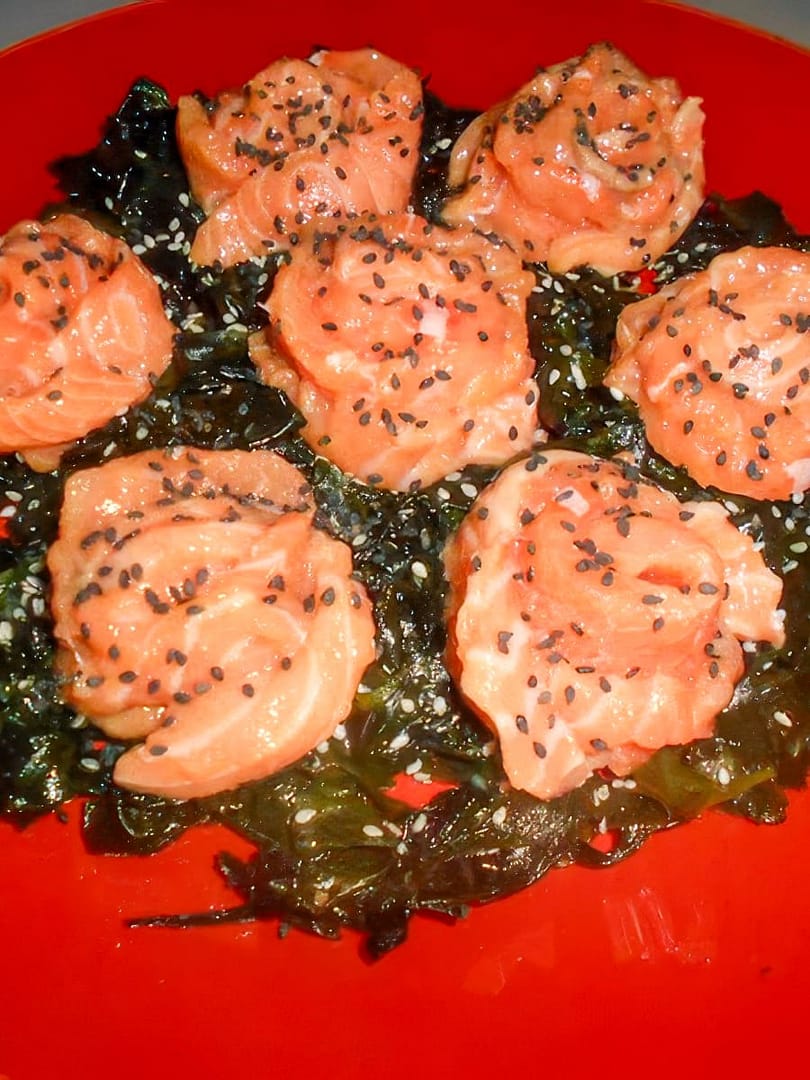 salmone su alzatina