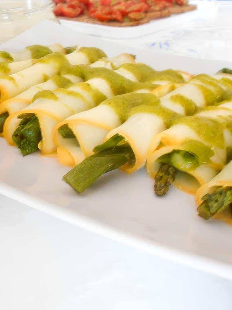Involtini di Scamorza e Asparagi