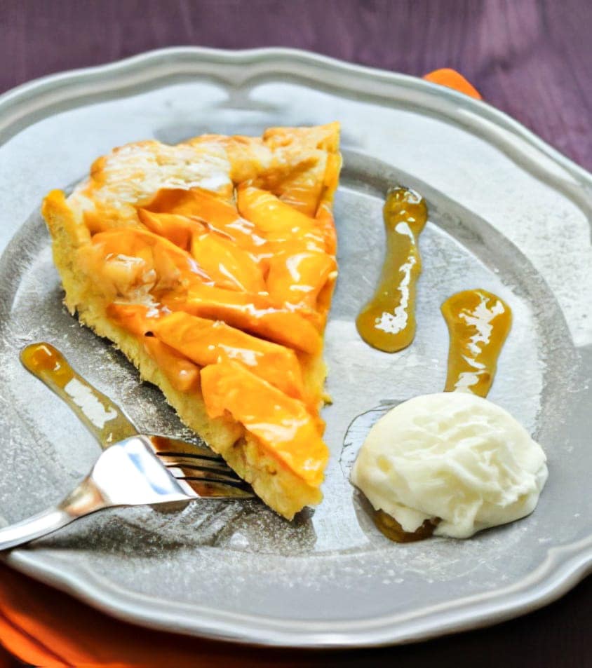 CROSTATA ALLE PESCHE